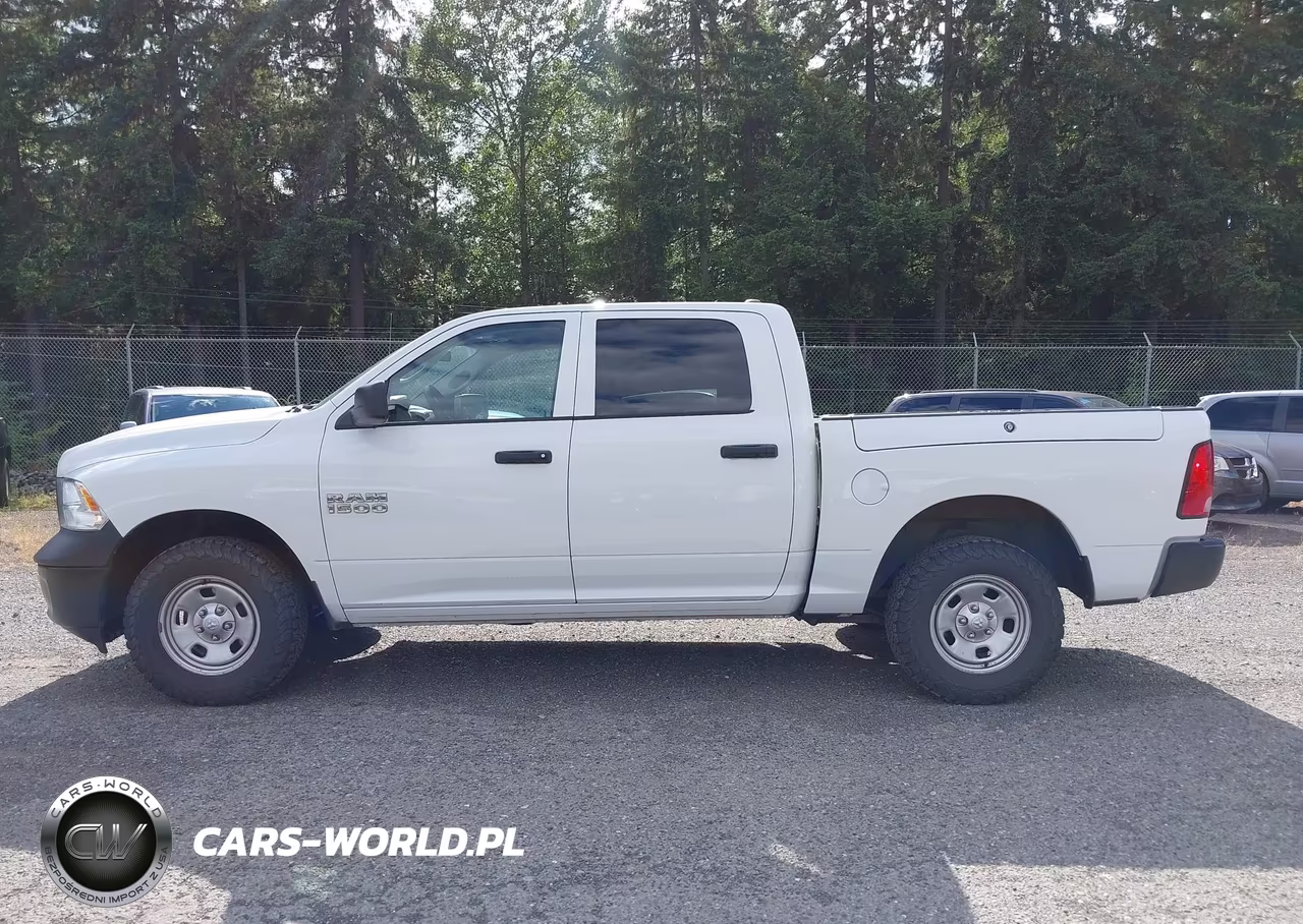 2018 Ram 1500 Tradesman 4X4 5'7 Box VIN:1C6RR7KG7JS300521 - 14