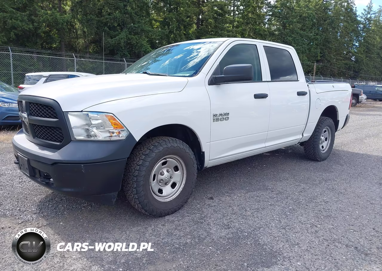 2018 Ram 1500 Tradesman 4X4 5'7 Box VIN:1C6RR7KG7JS300521 - 2