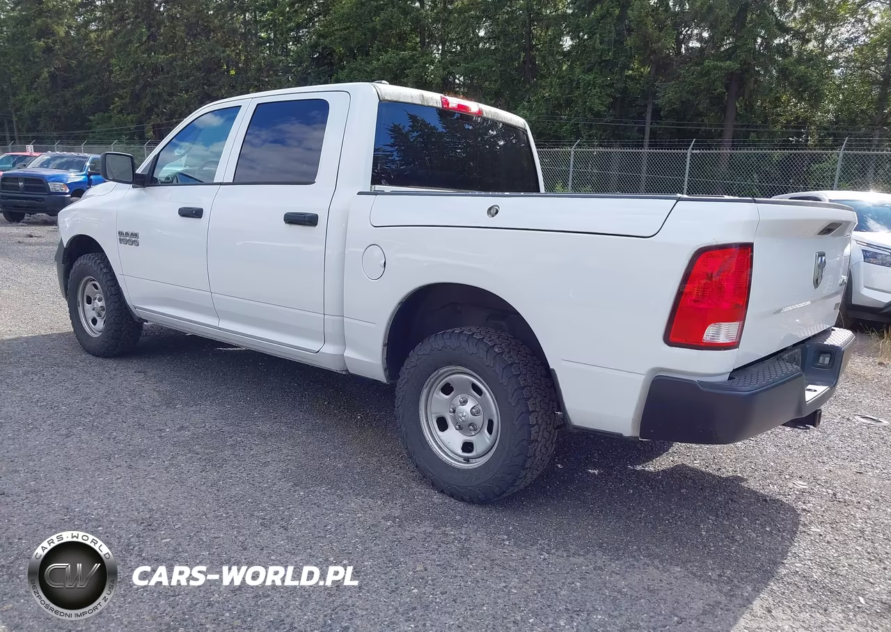 2018 Ram 1500 Tradesman 4X4 5'7 Box VIN:1C6RR7KG7JS300521 - 3