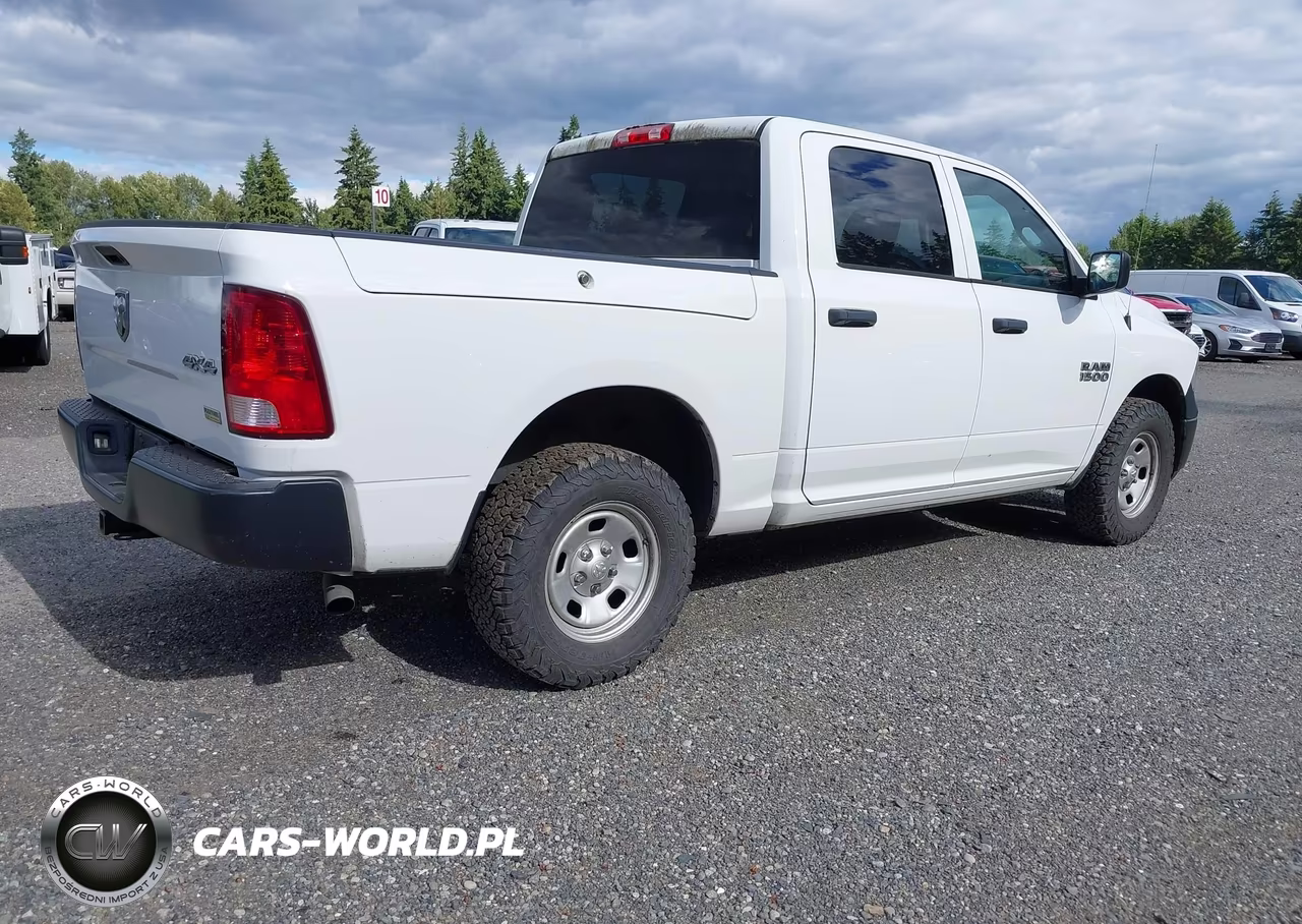 2018 Ram 1500 Tradesman 4X4 5'7 Box VIN:1C6RR7KG7JS300521 - 4