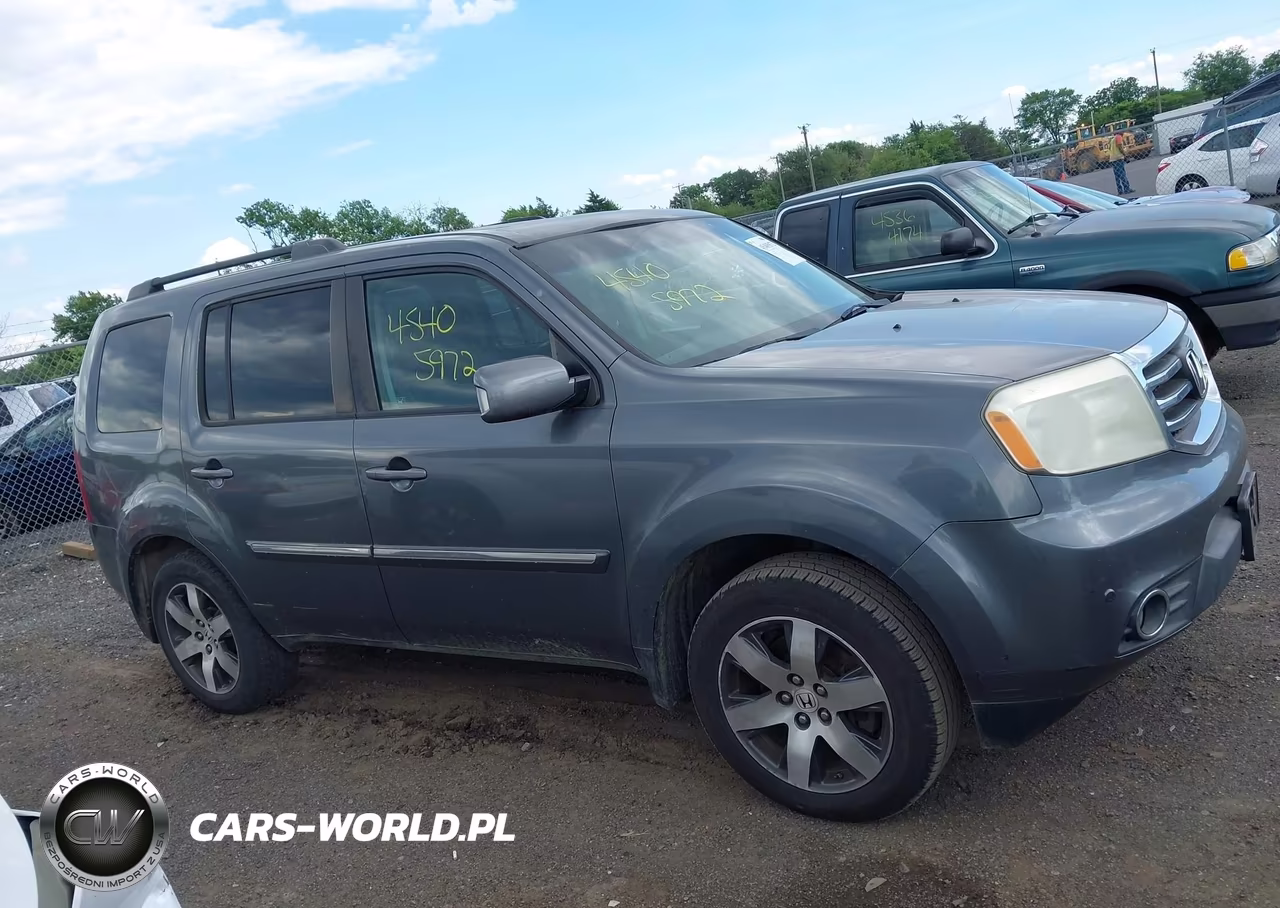 2012 Honda Pilot Touring VIN:5FNYF4H90CB051936 - 13