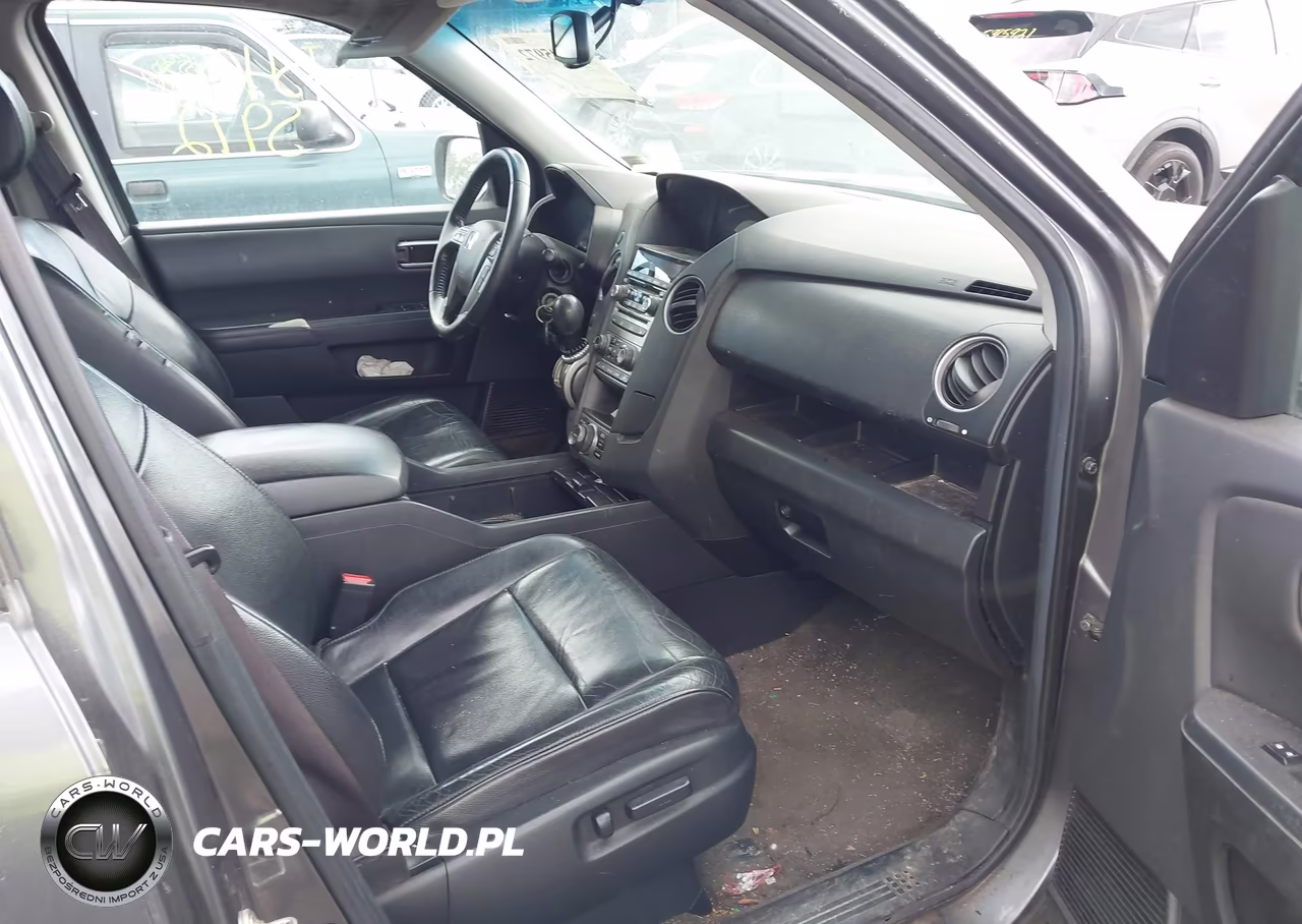 2012 Honda Pilot Touring VIN:5FNYF4H90CB051936 - 5