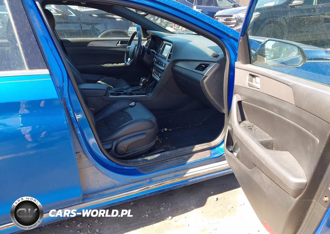 2018 Hyundai Sonata Sport VIN:5NPE34AF9JH672375 - 5