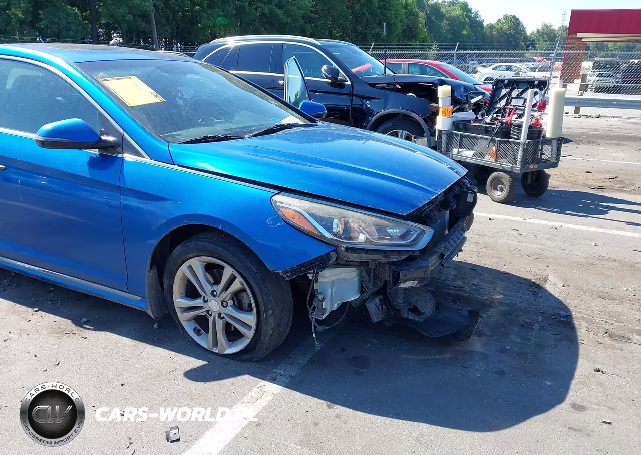 2018 Hyundai Sonata Sport VIN:5NPE34AF9JH672375 - 6