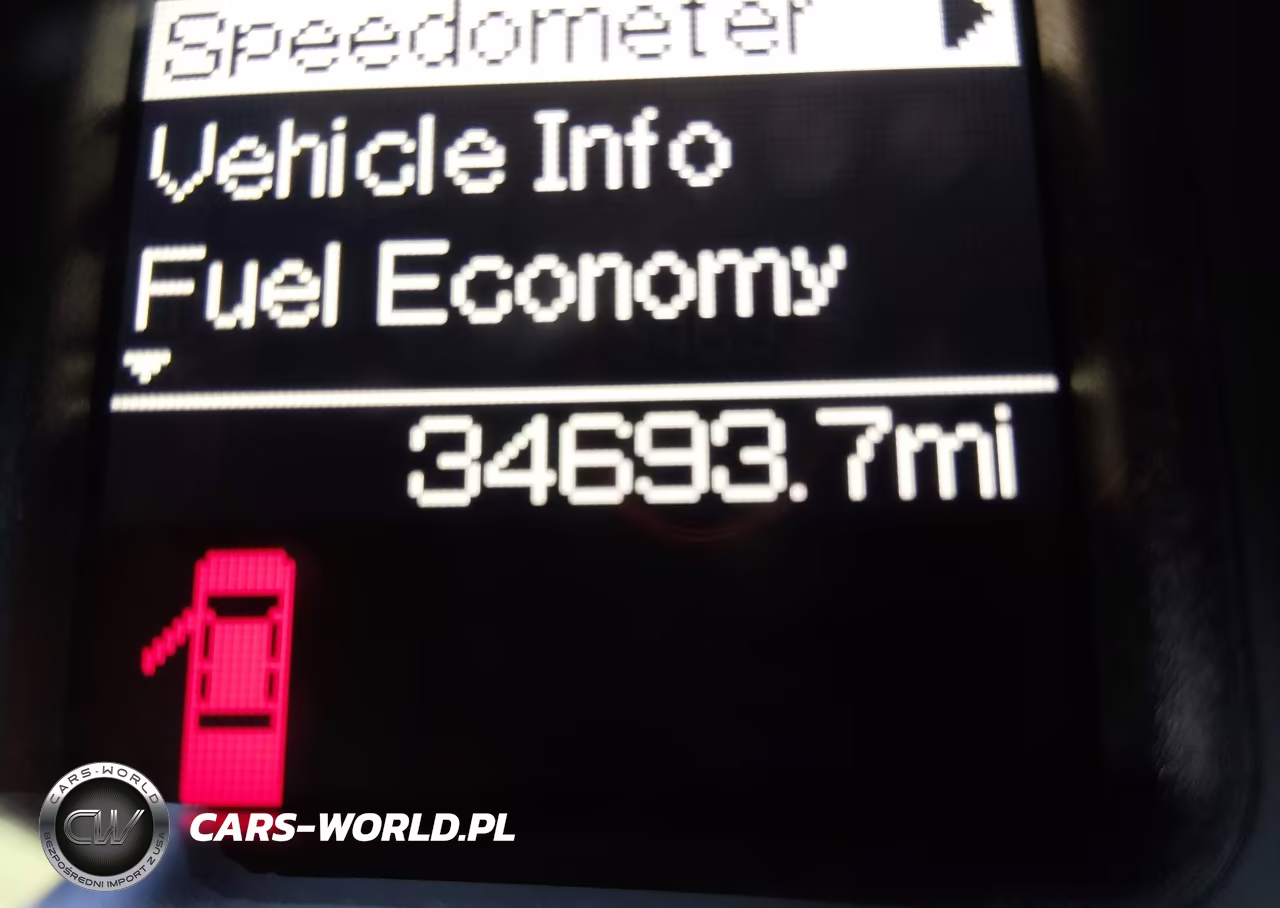 2018 Ram 1500 VIN:1C6RR7KGXJS323114 - 19
