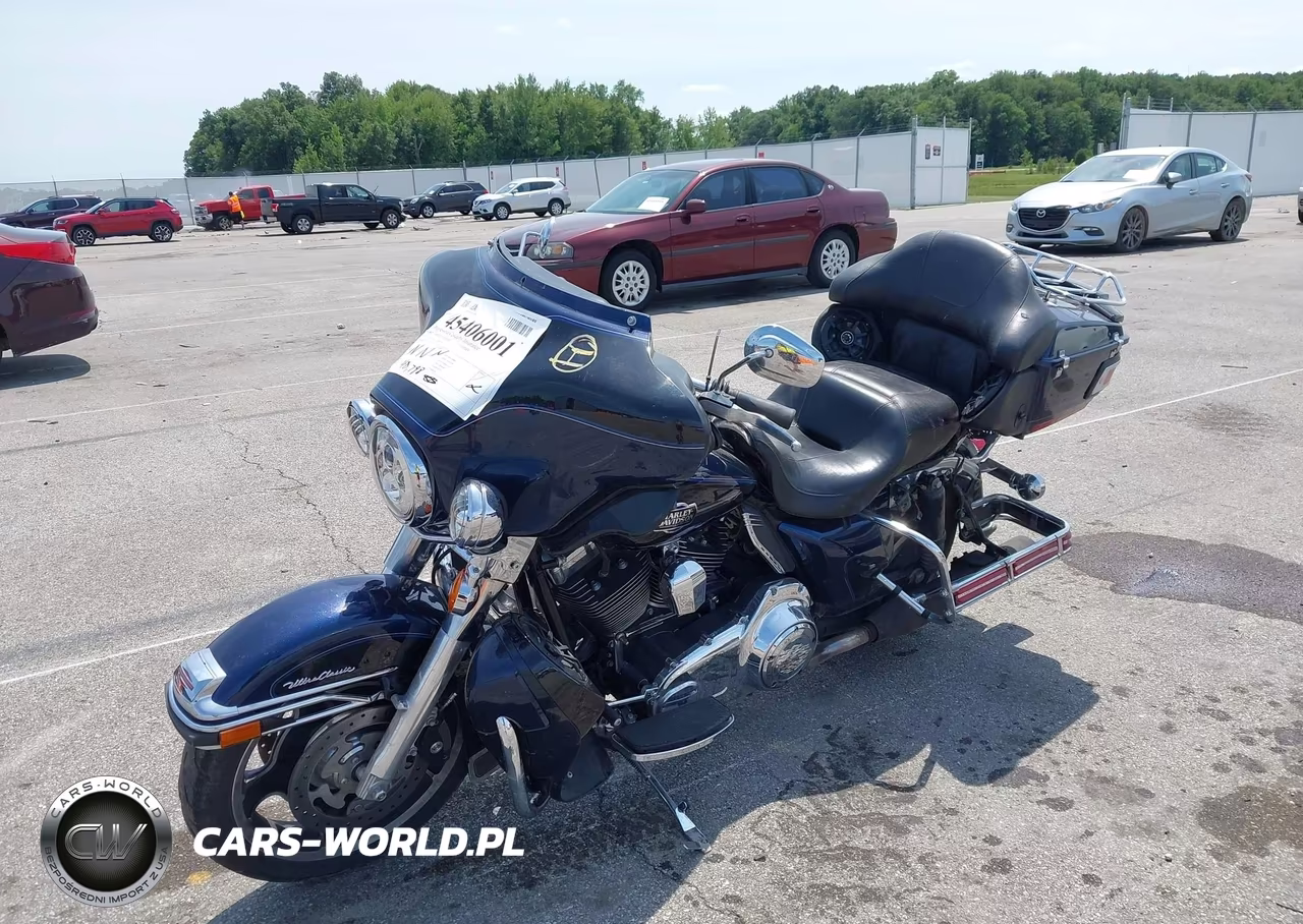 2012 Harley-Davidson Flhtcu Ultra Classic Electra Gld VIN:1HD1FCM1XCB690760 - 2