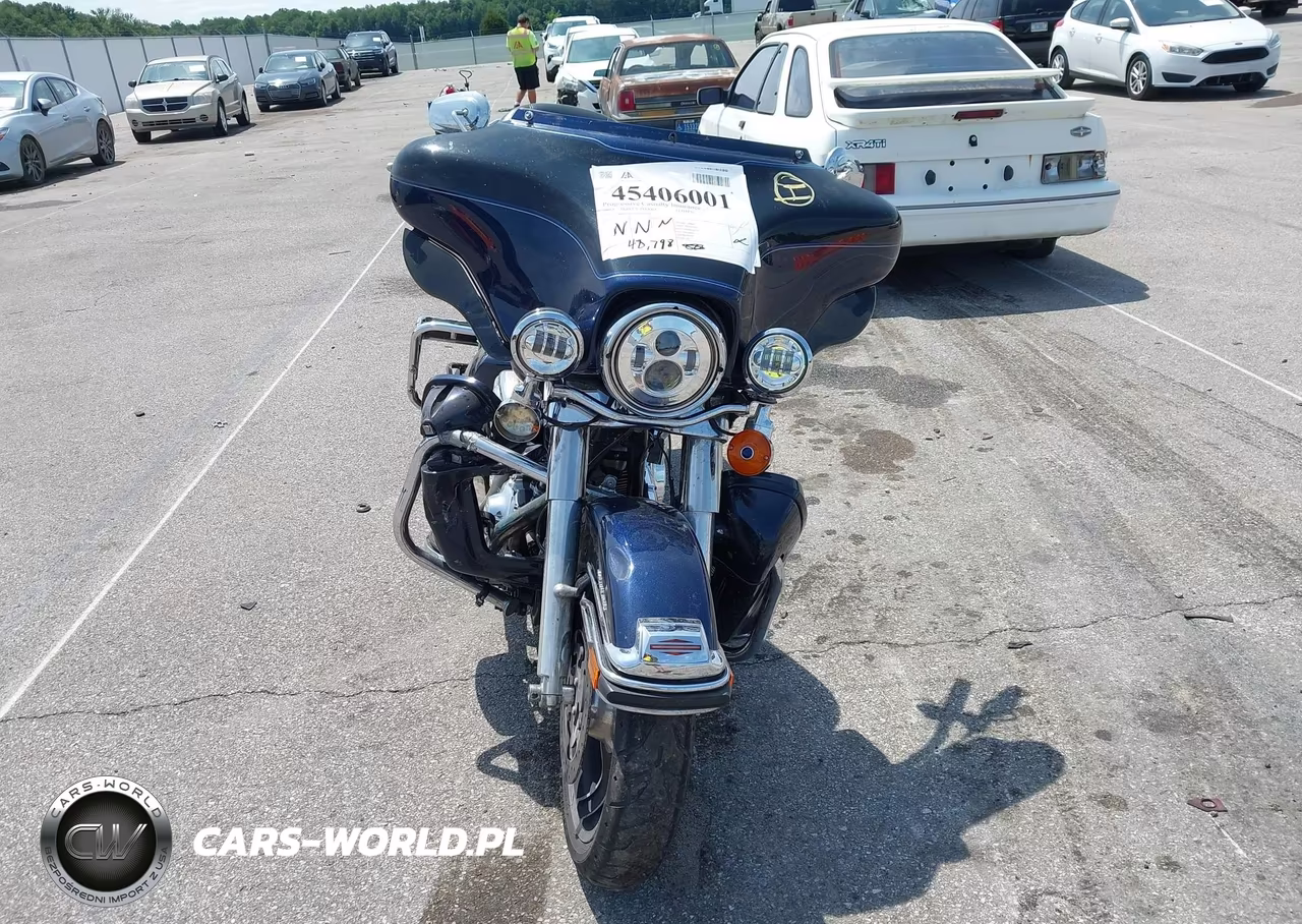 2012 Harley-Davidson Flhtcu Ultra Classic Electra Gld VIN:1HD1FCM1XCB690760 - 5