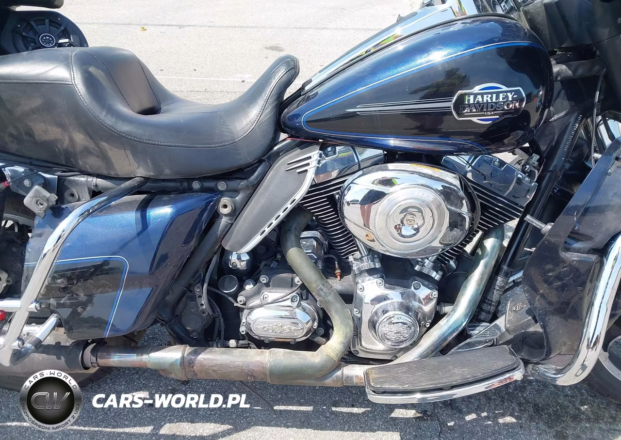 2012 Harley-Davidson Flhtcu Ultra Classic Electra Gld VIN:1HD1FCM1XCB690760 - 8