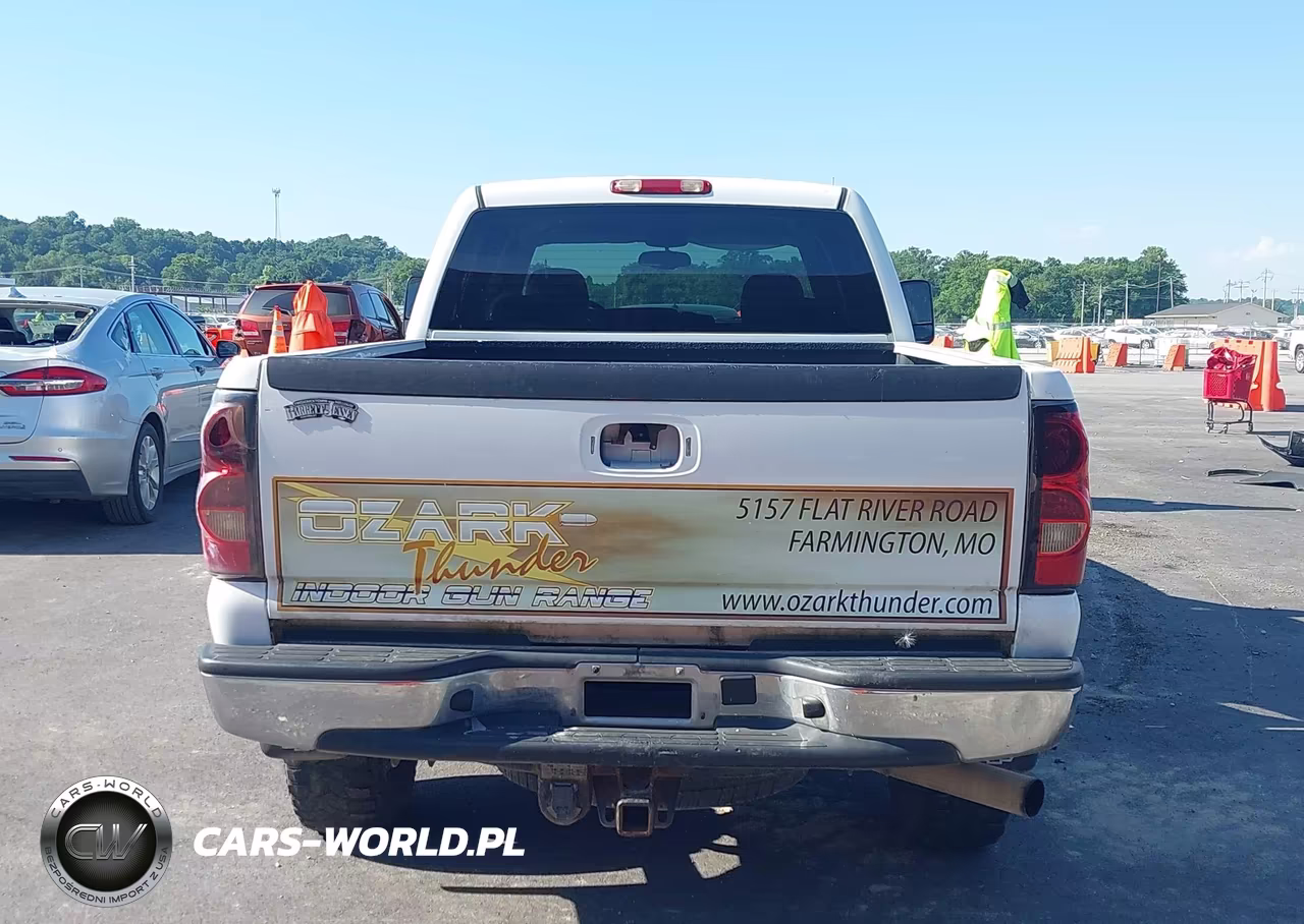 2007 Chevrolet Silverado 2500Hd Classic Lt1 VIN:1GCHK23D17F152075 - 16