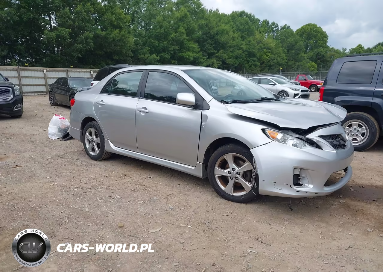 2013 Toyota Corolla S – zdjęcie 1 z 16