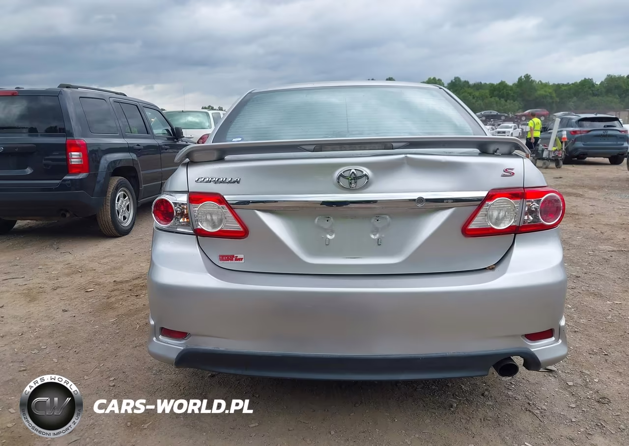 2013 Toyota Corolla S VIN:2T1BU4EE5DC959737 - 16