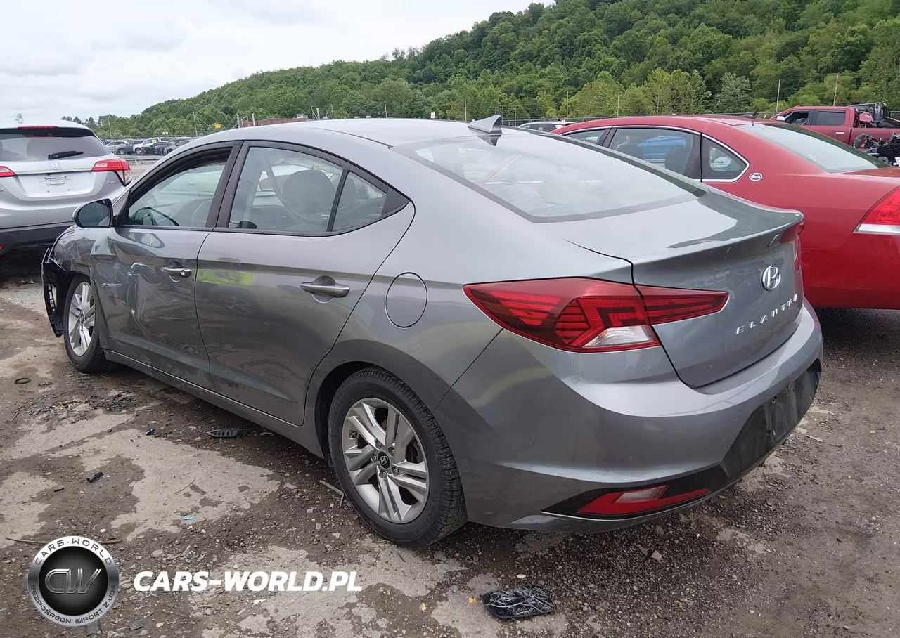 2019 Hyundai Elantra Sel VIN:KMHD84LF7KU742873 - 3