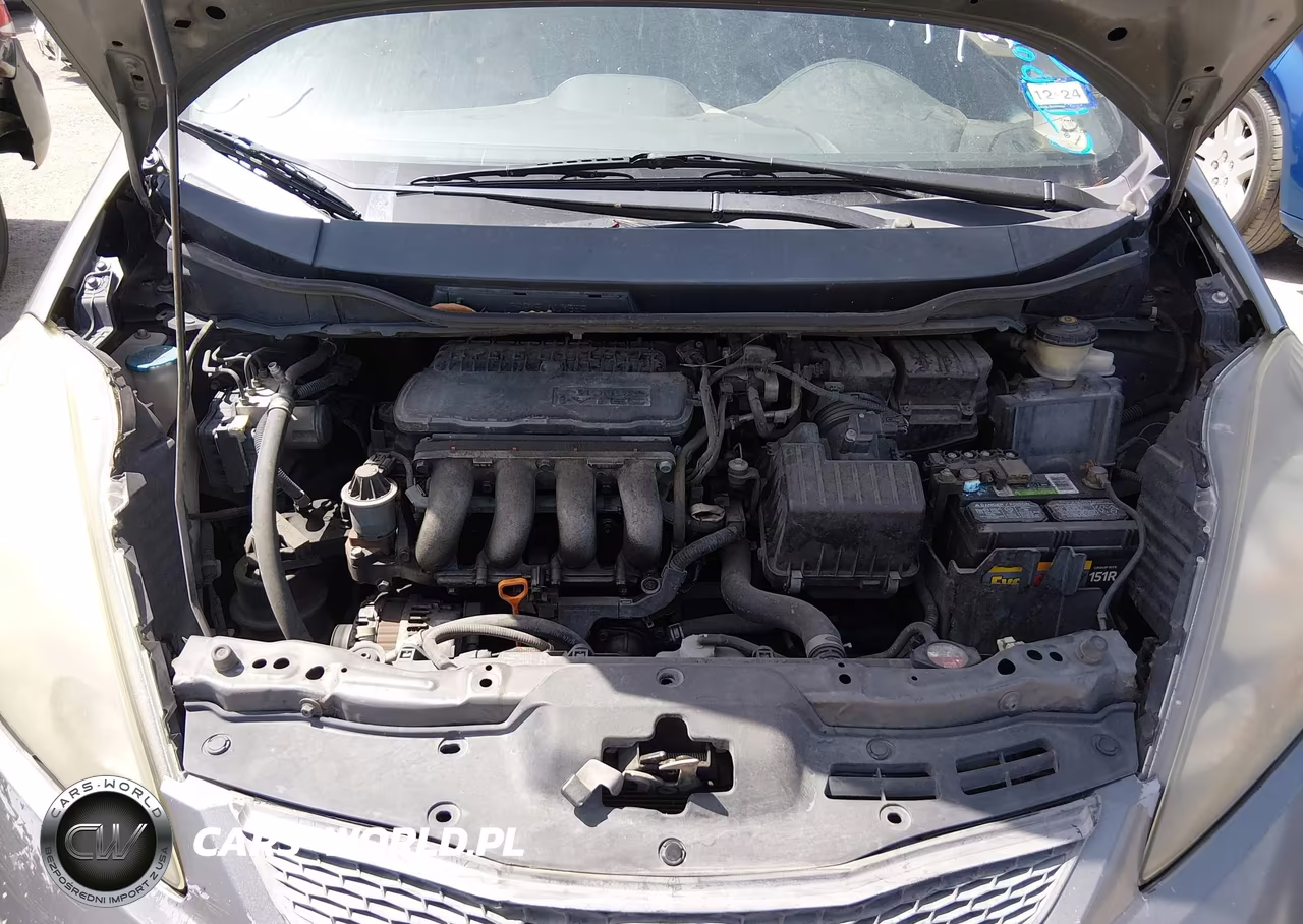 2011 Honda Fit VIN:JHMGE8H3XBS002955 - 10