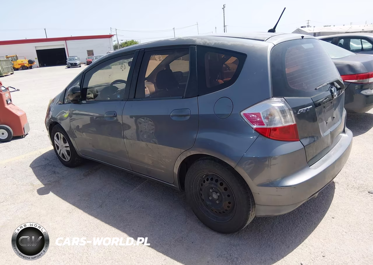 2011 Honda Fit VIN:JHMGE8H3XBS002955 - 3