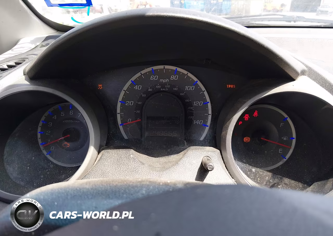 2011 Honda Fit VIN:JHMGE8H3XBS002955 - 7