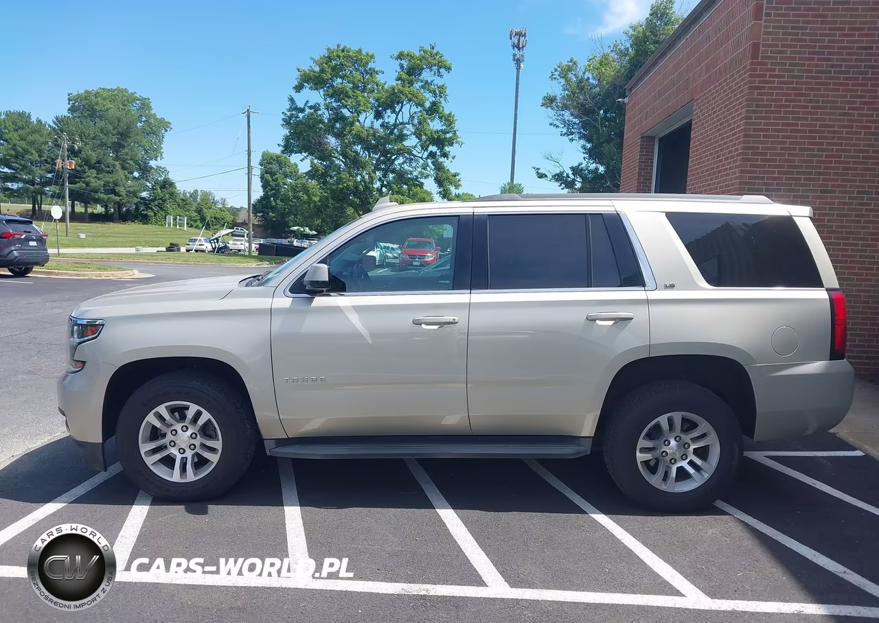 2015 Chevrolet Tahoe Ls VIN:1GNSKAECXFR672431 - 13