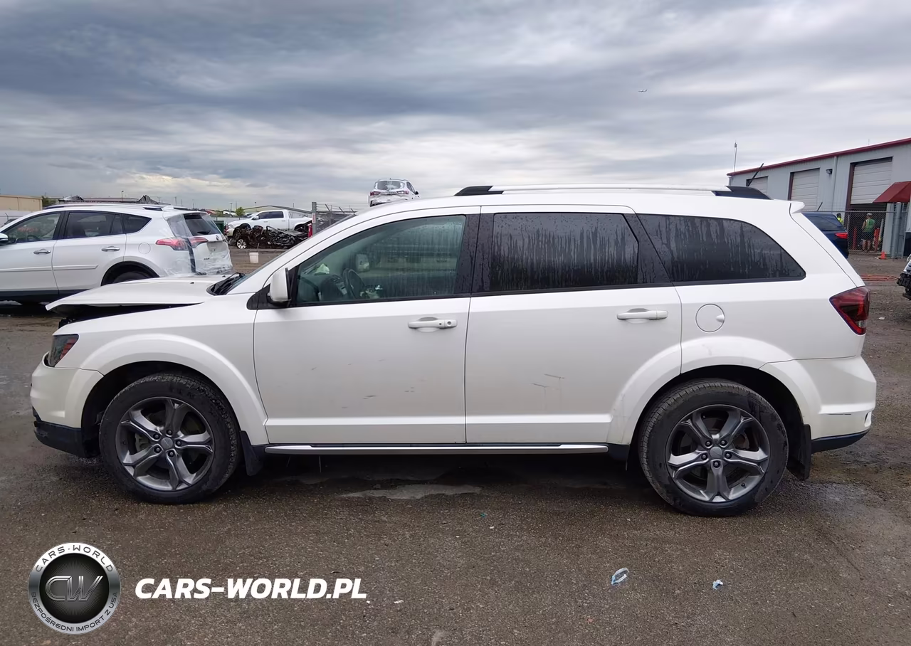 2017 Dodge Journey Crossroad Plus VIN:3C4PDCGG5HT544788 - 14