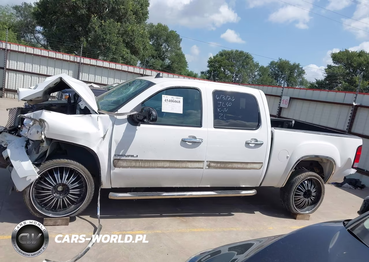 2010 GMC Sierra 1500 Denali VIN:3GTRKXE23AG189583 - 15