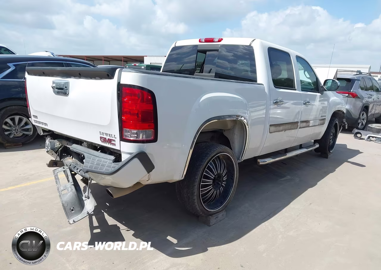 2010 GMC Sierra 1500 Denali VIN:3GTRKXE23AG189583 - 4