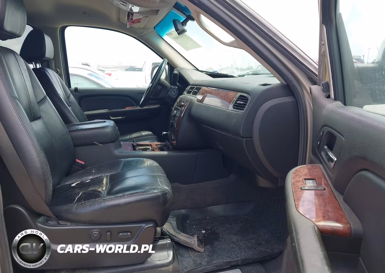 2008 Chevrolet Suburban 1500 Ltz VIN:3GNFC16068G188178 - 5