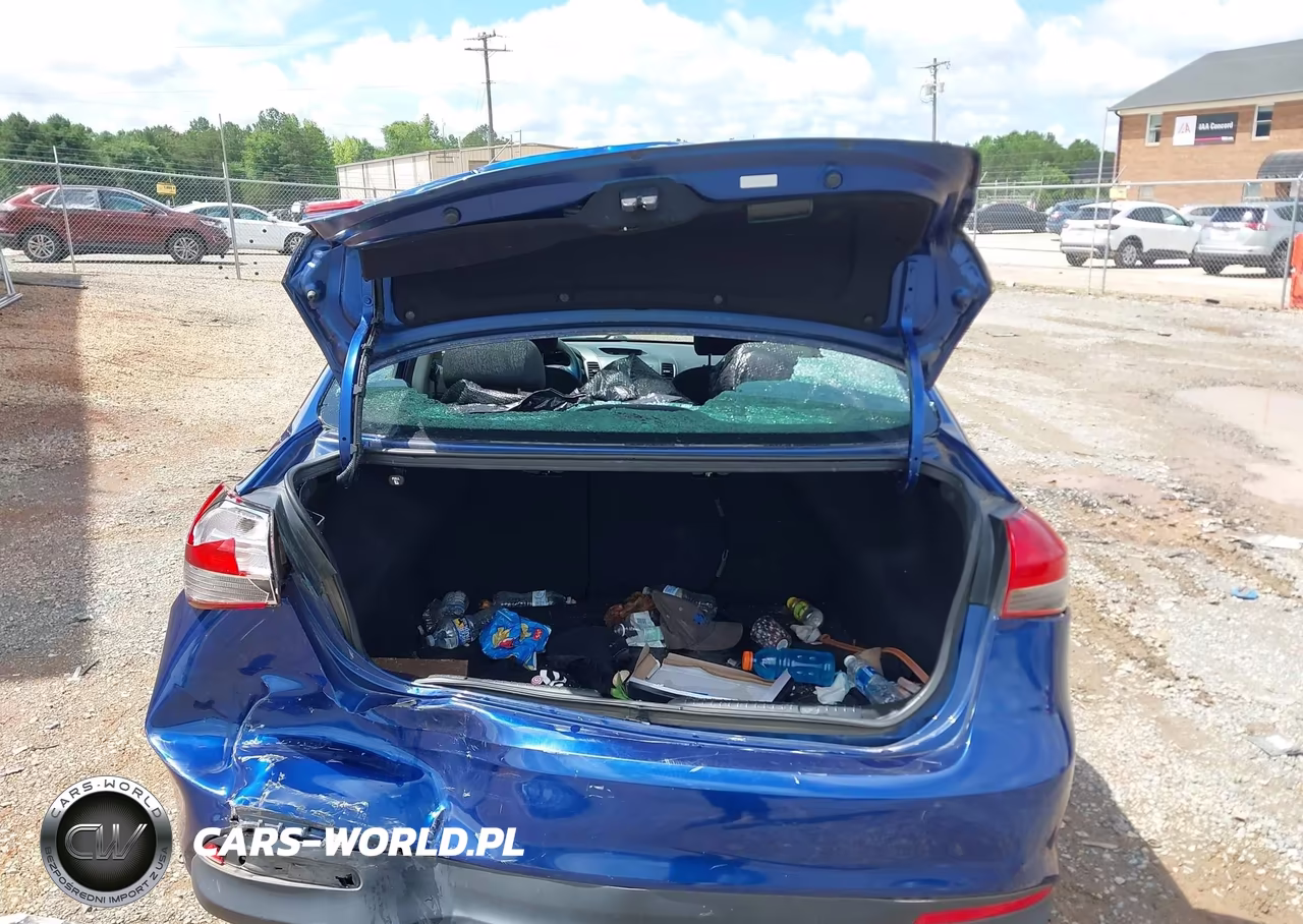 2018 Kia Forte Lx VIN:3KPFK4A75JE194766 - 16