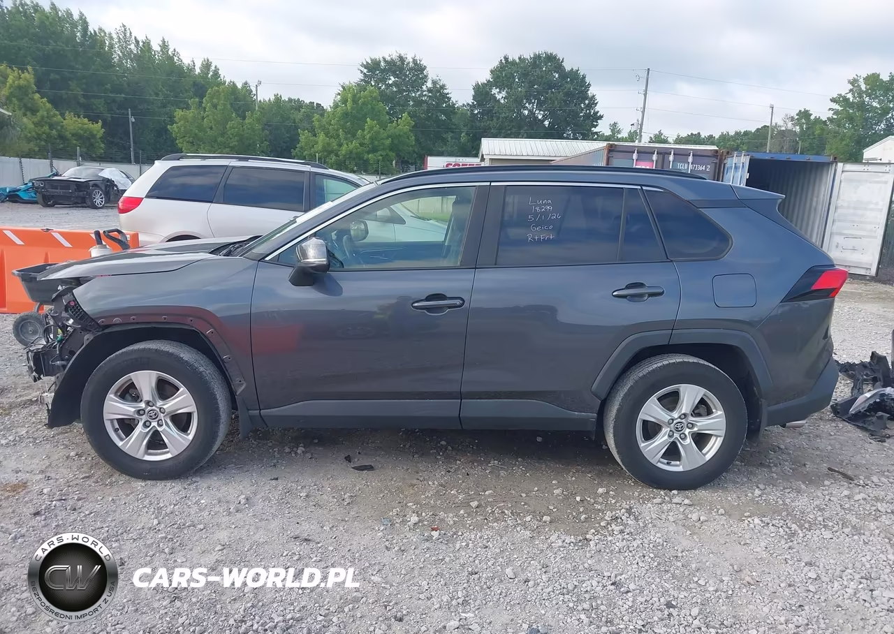 2020 Toyota Rav4 Xle VIN:JTMW1RFV6LD047982 - 14
