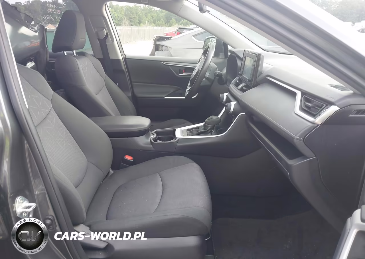 2020 Toyota Rav4 Xle VIN:JTMW1RFV6LD047982 - 5