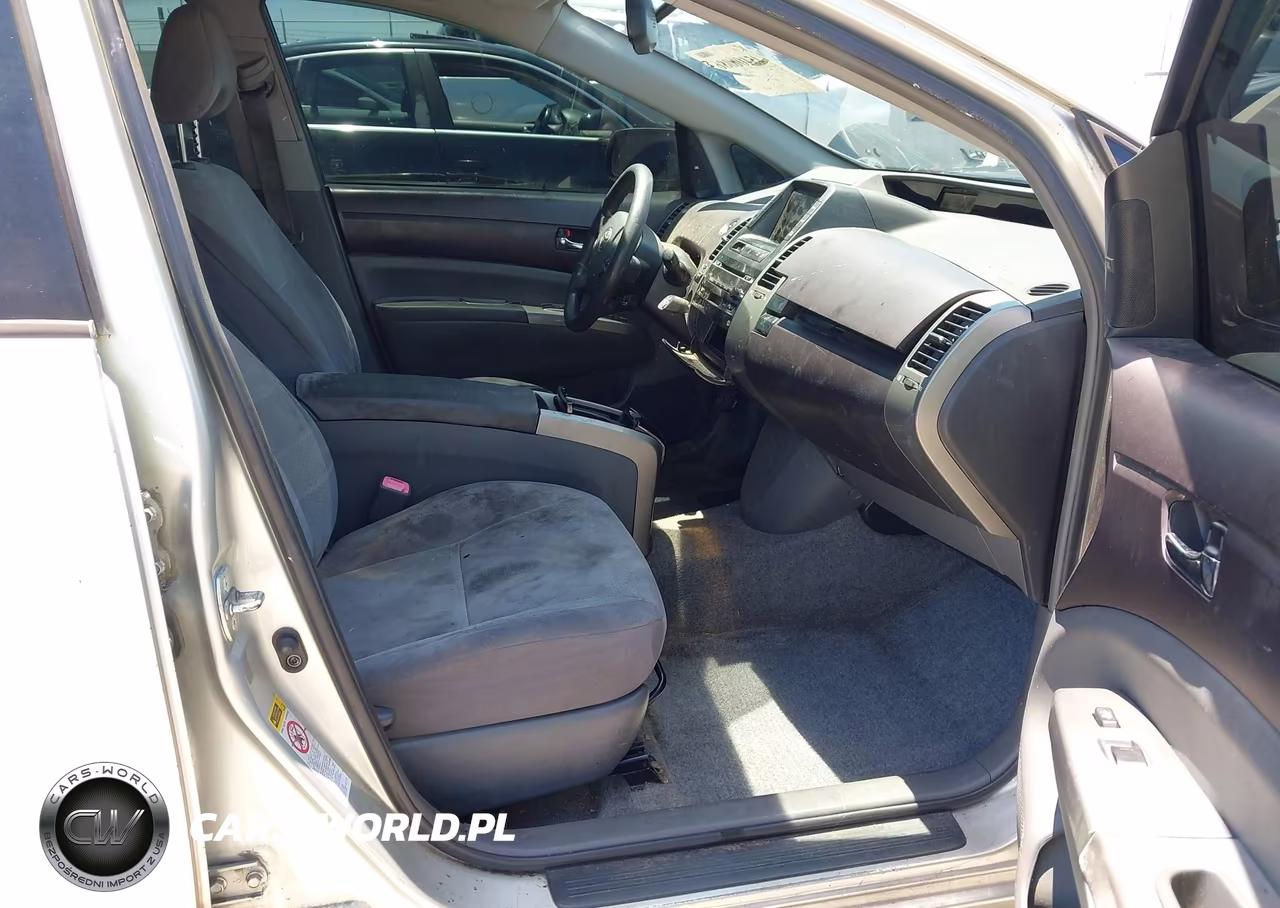 2005 Toyota Prius VIN:JTDKB20U850132304 - 5