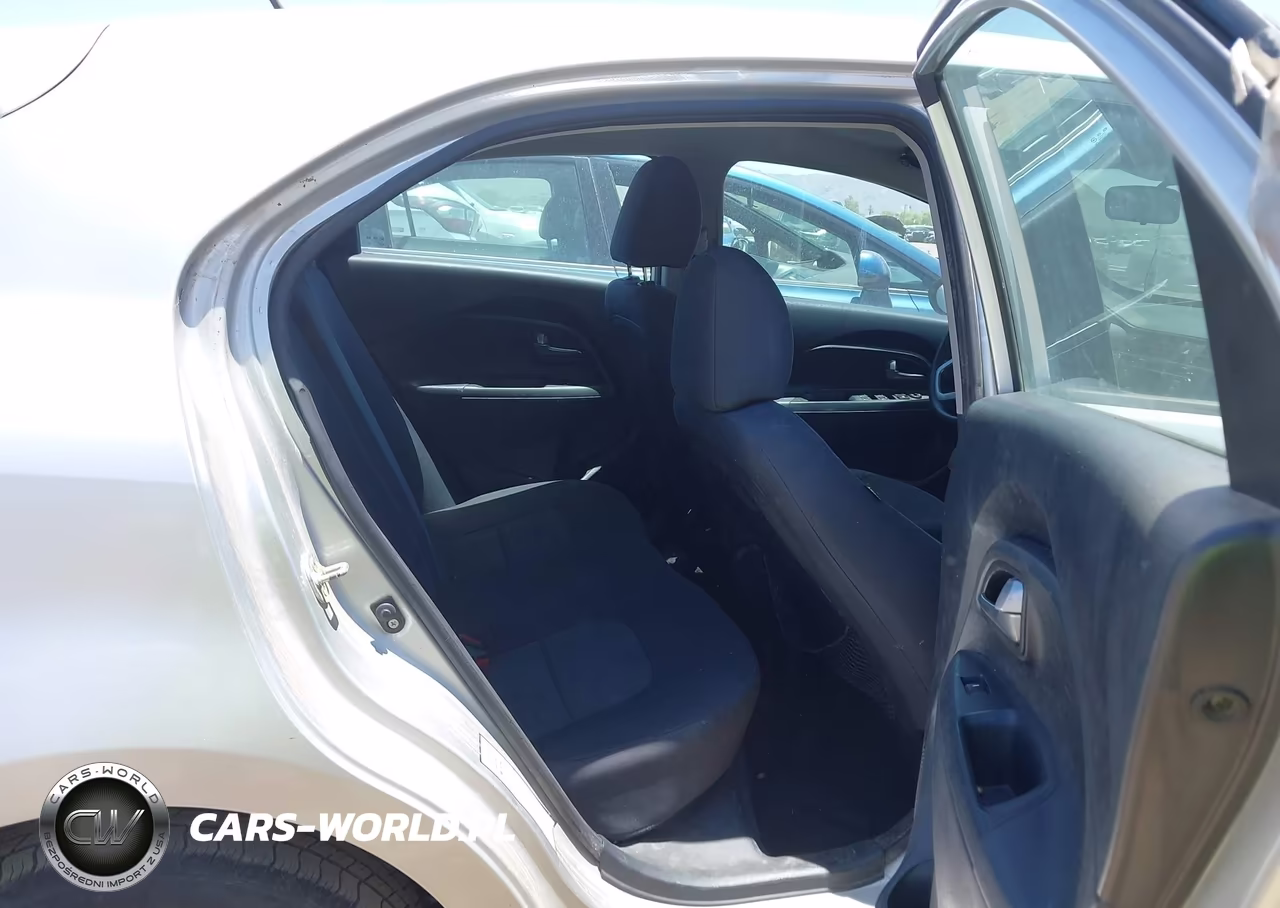 2013 Kia Rio Lx VIN:KNADM5A37D6109065 - 8