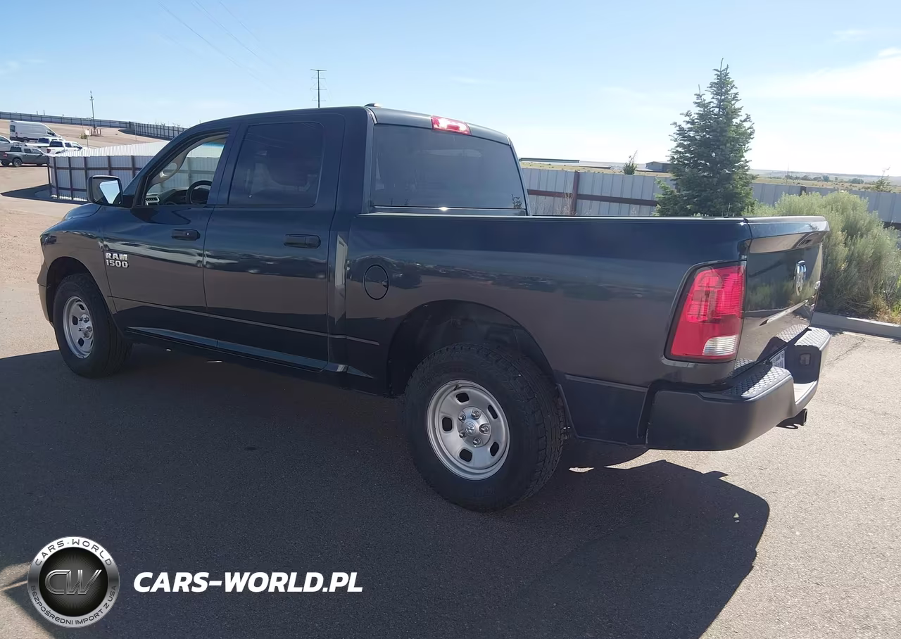 2018 Ram 1500 VIN:1C6RR7KG3JS319020 - 3