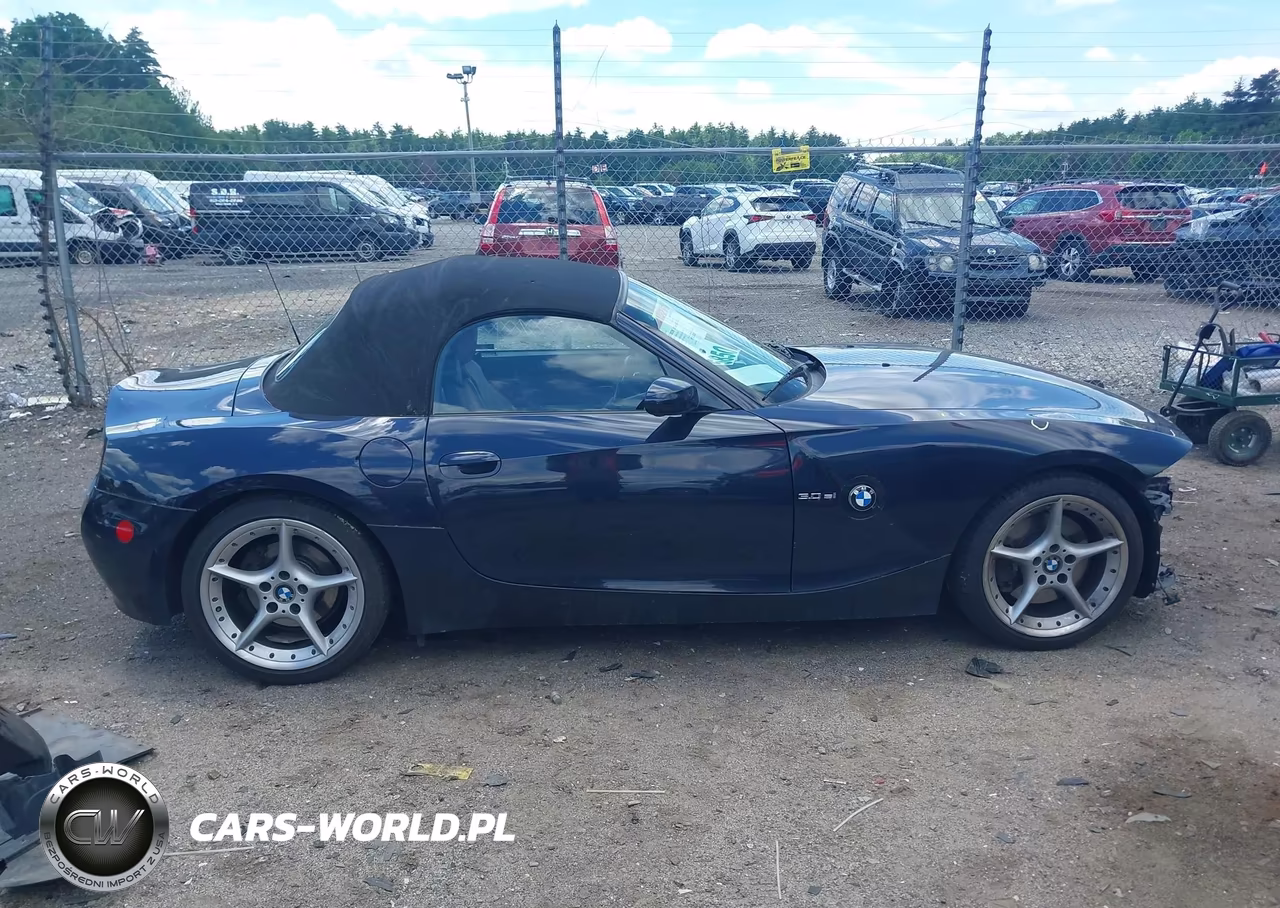 2007 BMW Z4 3.0Si VIN:4USBU53577LW92469 - 14