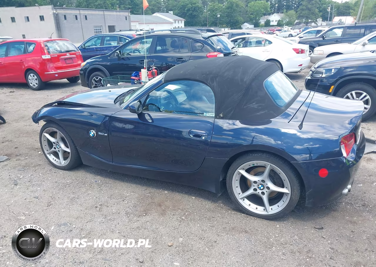2007 BMW Z4 3.0Si VIN:4USBU53577LW92469 - 15