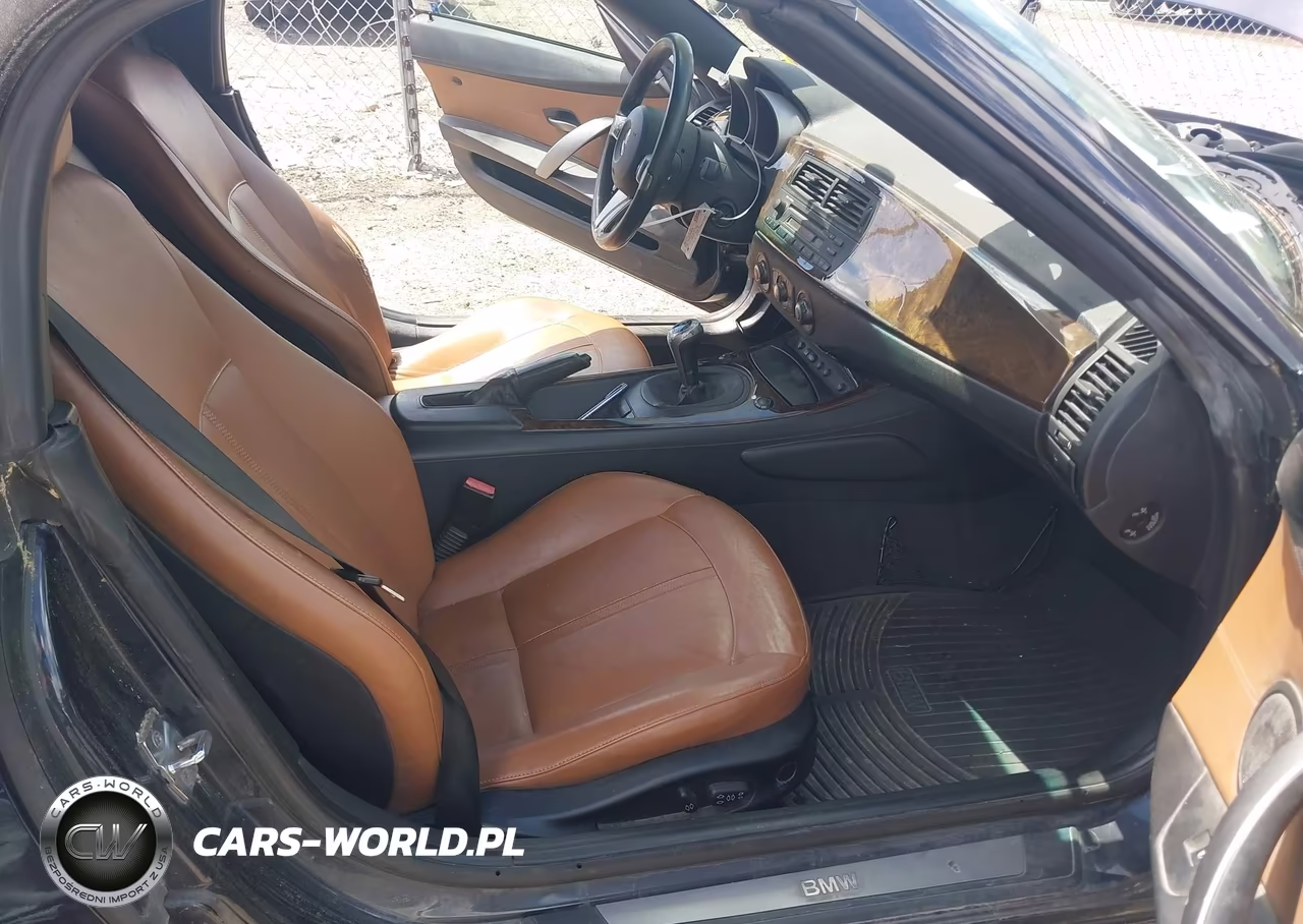 2007 BMW Z4 3.0Si VIN:4USBU53577LW92469 - 5