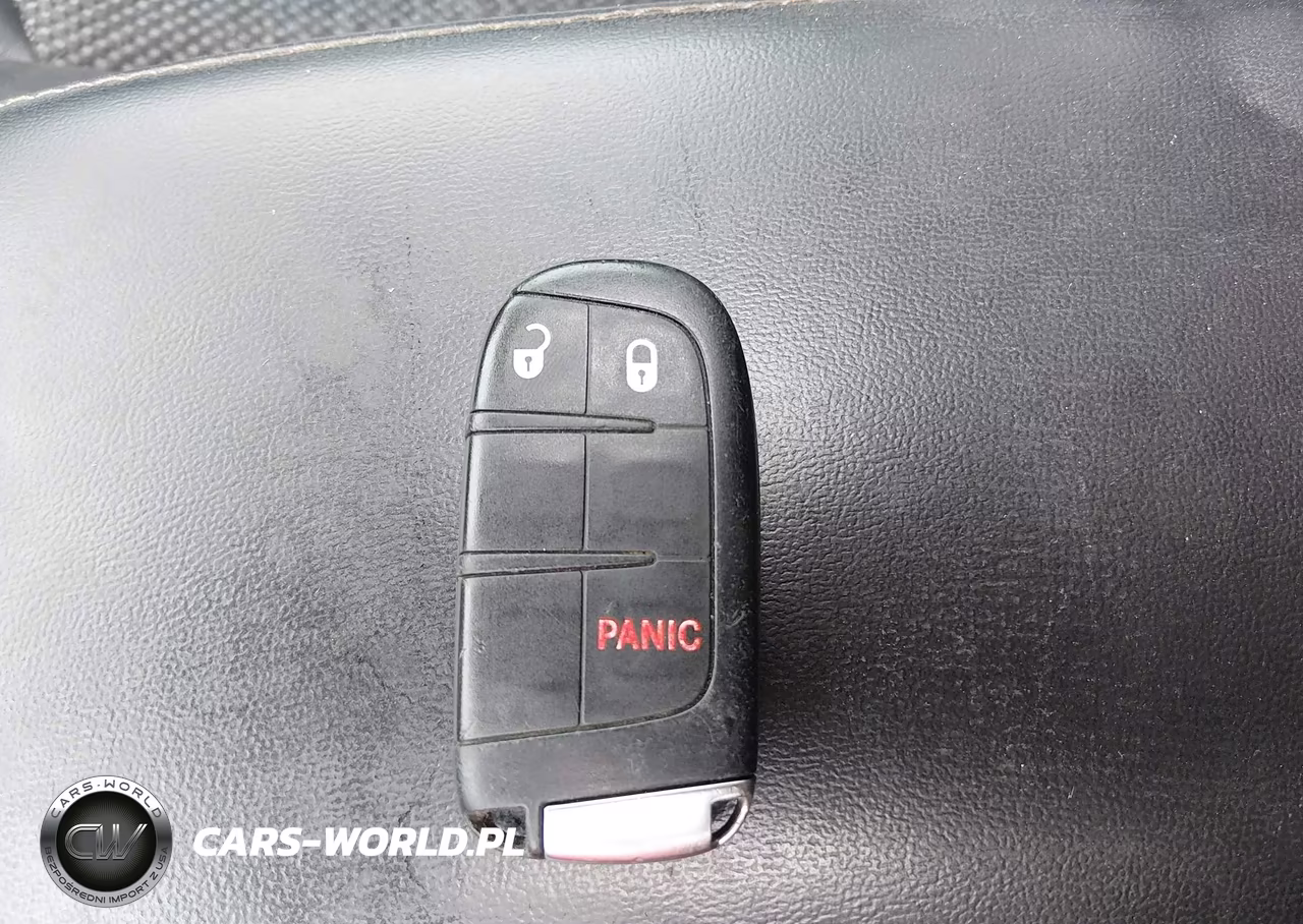 2020 Dodge Journey Crossroad VIN:3C4PDCGB7LT188938 - 11