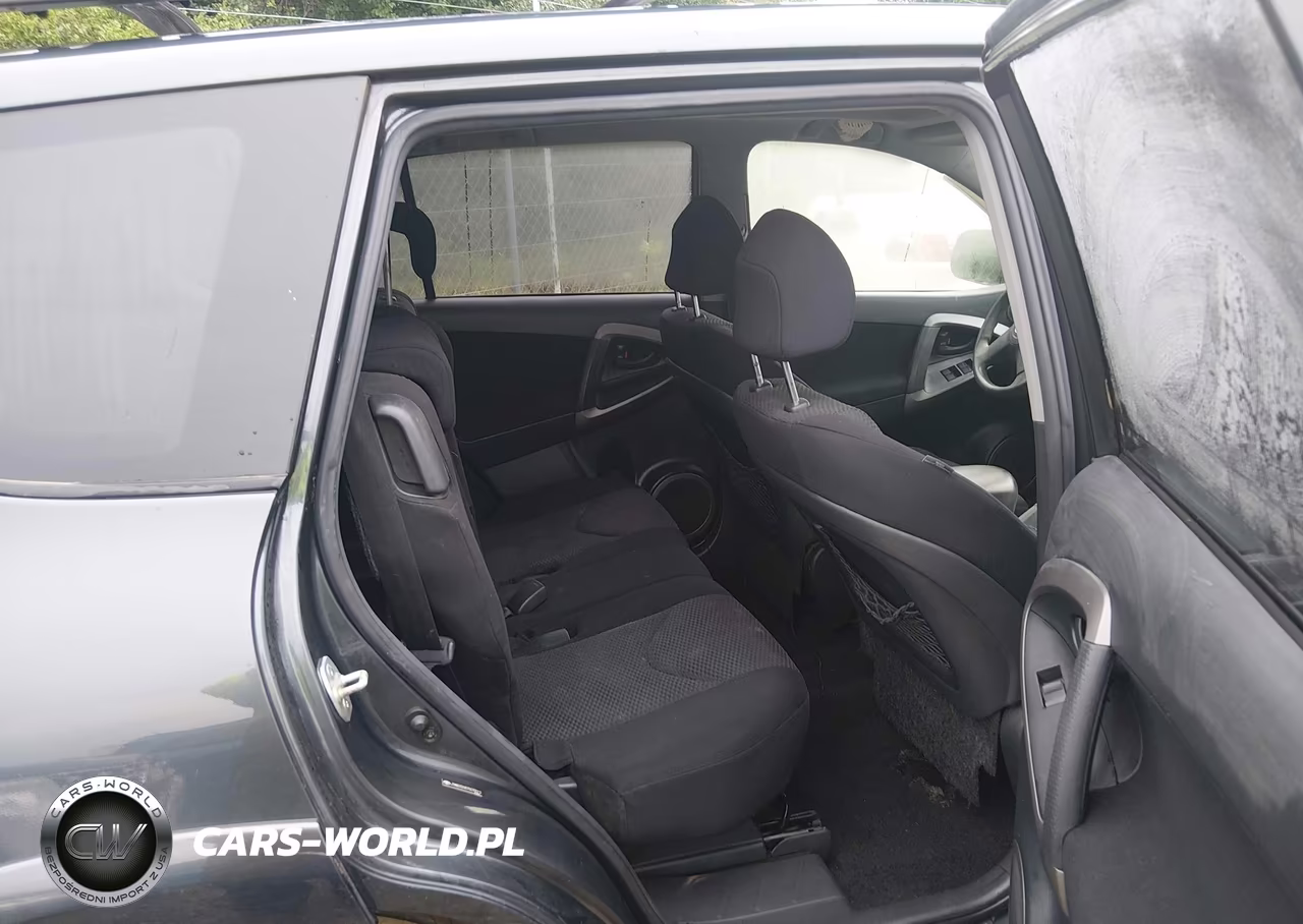 2007 Toyota Rav4 Sport VIN:JTMBD32V875070012 - 8