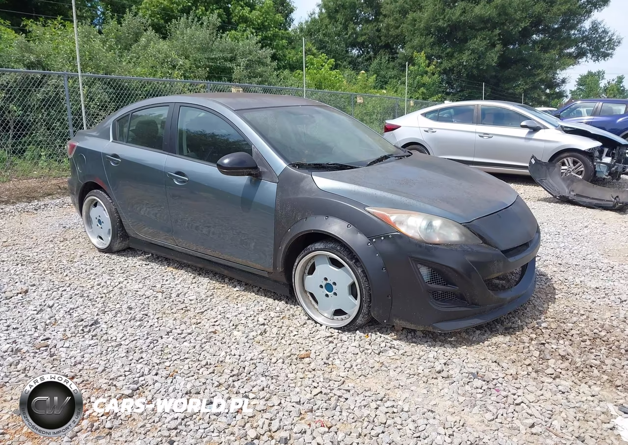 2013 Mazda Mazda3 I Sport