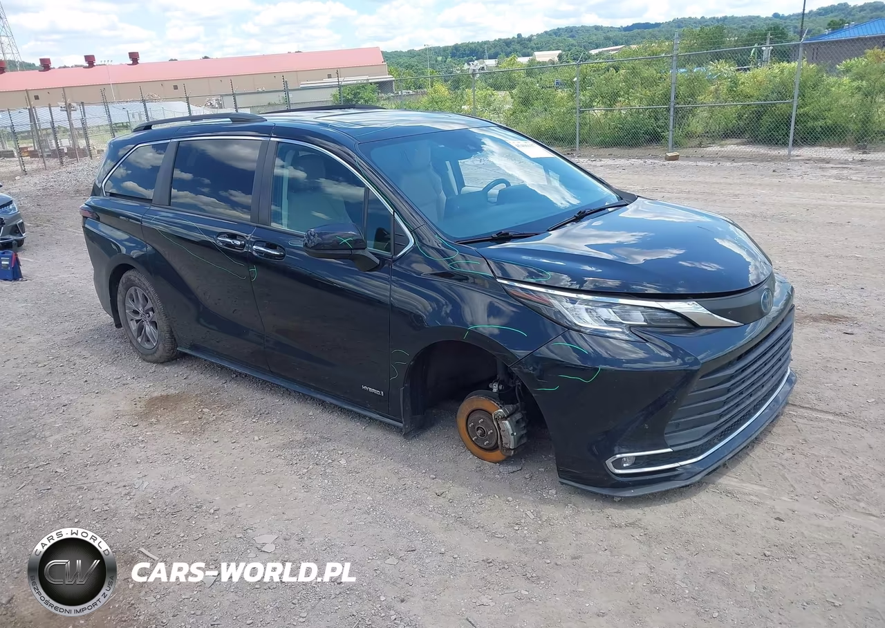 2021 Toyota Sienna Xle – zdjęcie 1 z 17