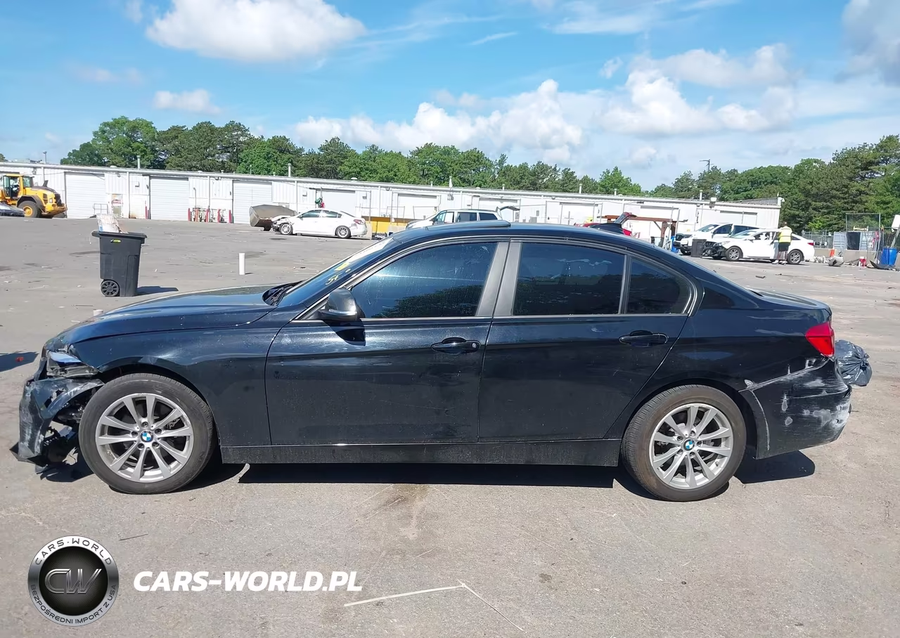 2017 BMW 320I xDrive VIN:WBA8E5G36HNU43170 - 14