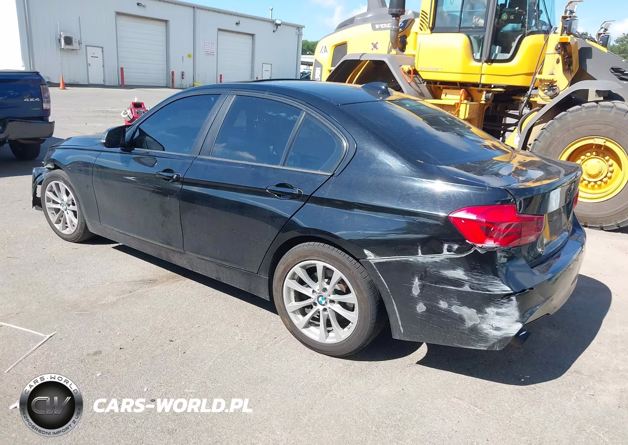 2017 BMW 320I xDrive VIN:WBA8E5G36HNU43170 - 3