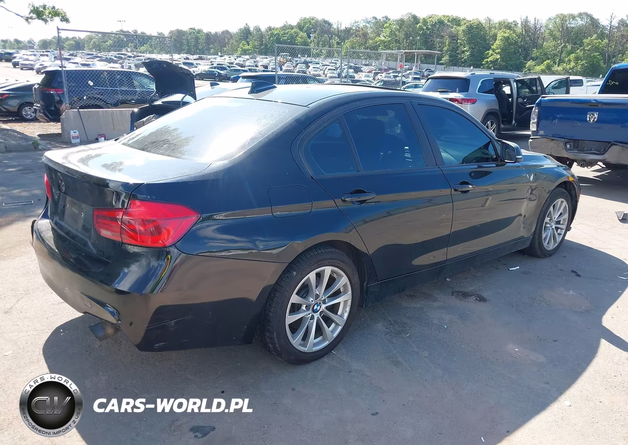 2017 BMW 320I xDrive VIN:WBA8E5G36HNU43170 - 4