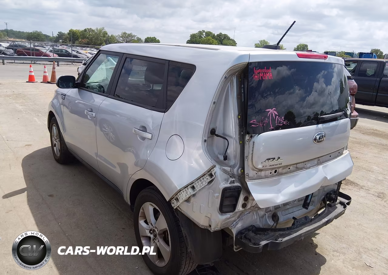 2018 Kia Soul VIN:KNDJN2A25J7585491 - 3