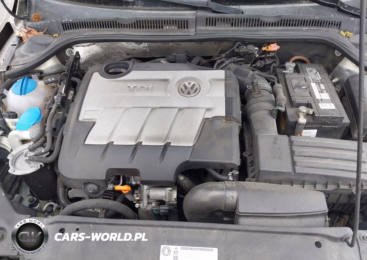 2012 Volkswagen Jetta 2.0L Tdi VIN:3VWLL7AJ1CM328045 - 10
