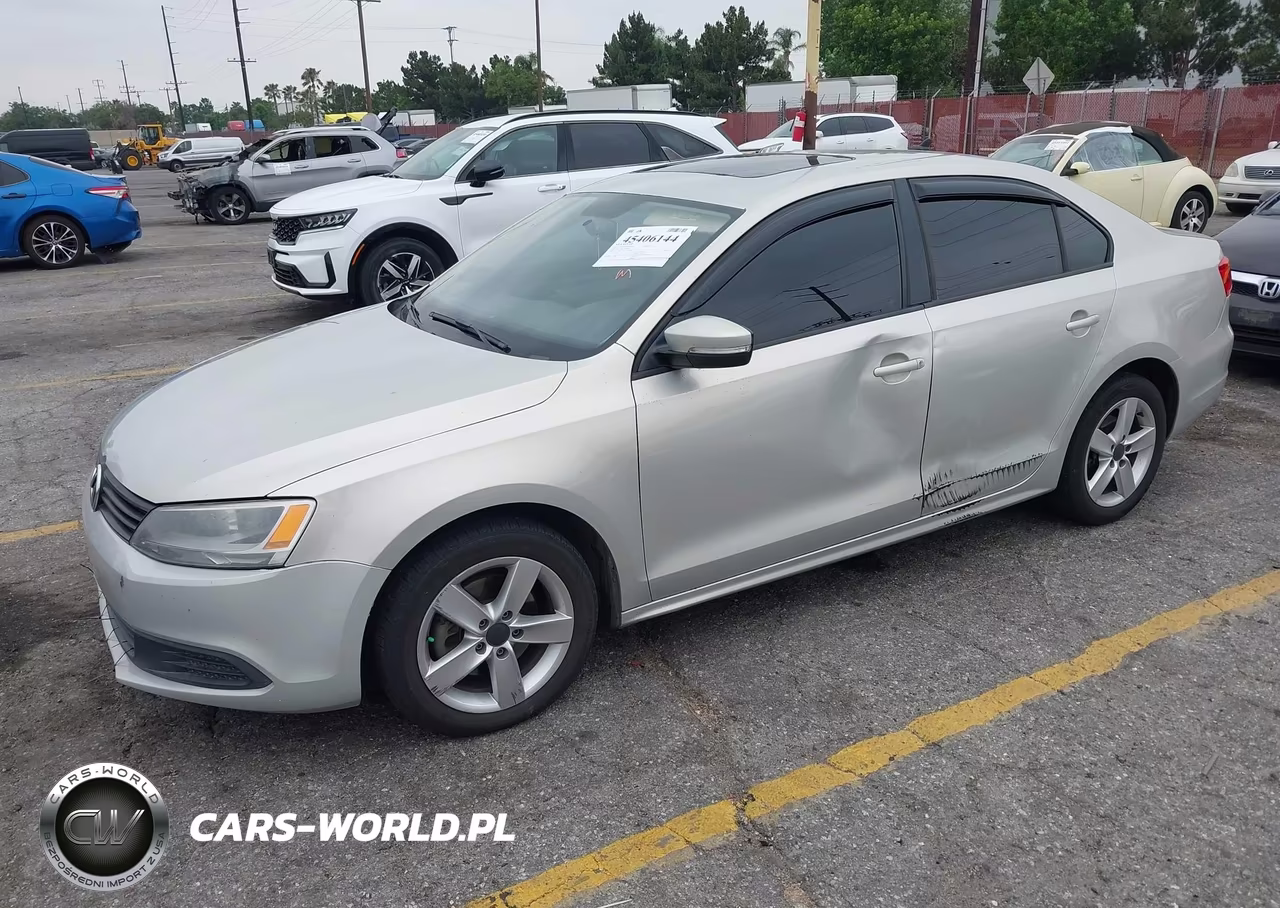 2012 Volkswagen Jetta 2.0L Tdi VIN:3VWLL7AJ1CM328045 - 2