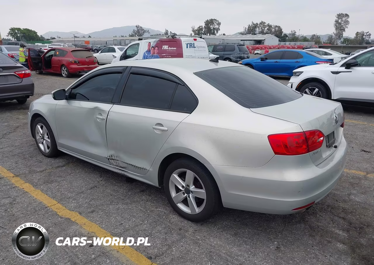 2012 Volkswagen Jetta 2.0L Tdi VIN:3VWLL7AJ1CM328045 - 3