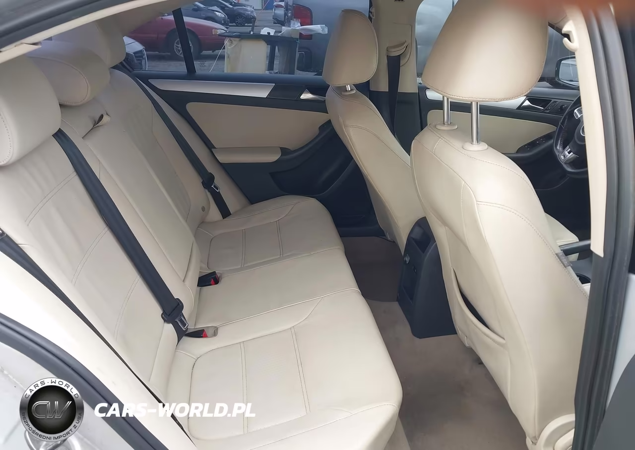 2012 Volkswagen Jetta 2.0L Tdi VIN:3VWLL7AJ1CM328045 - 8