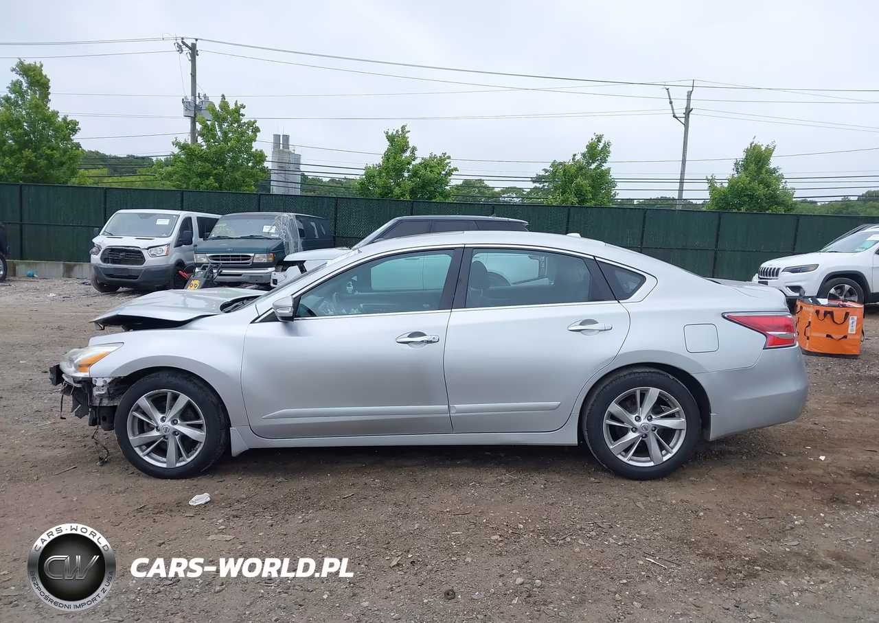 2015 Nissan Altima 2.5 Sv VIN:1N4AL3AP3FC197199 - 14