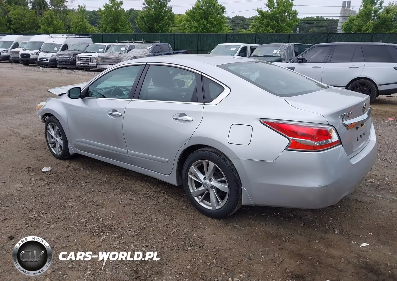 2015 Nissan Altima 2.5 Sv VIN:1N4AL3AP3FC197199 - 3