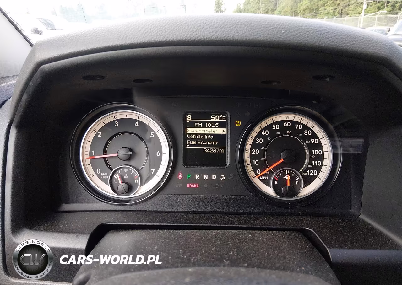 2016 Ram 1500 Tradesman VIN:1C6RR7FG2GS390535 - 7
