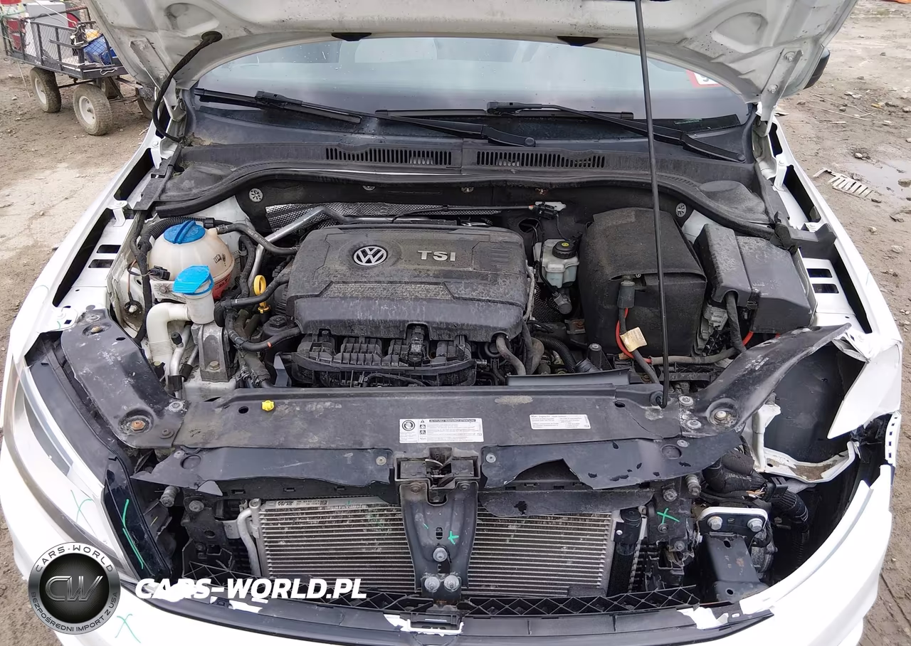 2015 Volkswagen Jetta 1.8T Sport VIN:3VWD17AJ4FM347848 - 10