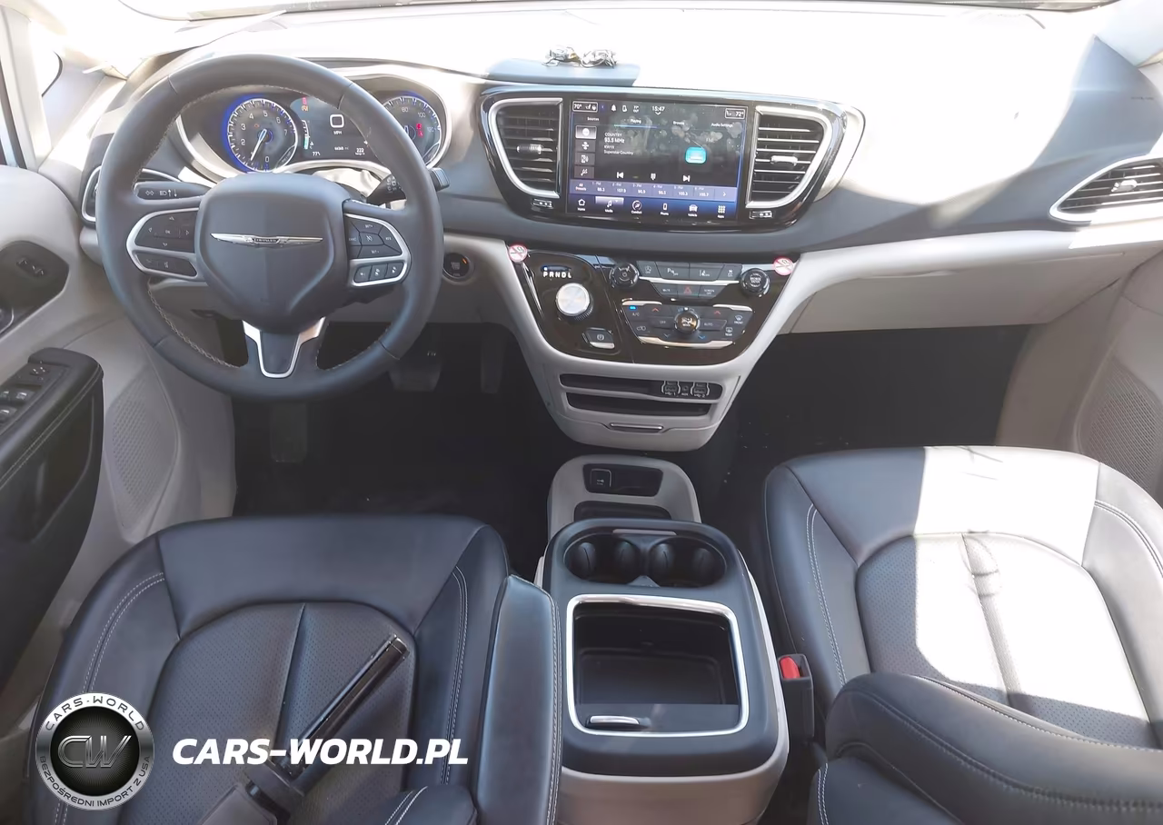 2024 Chrysler Pacifica Touring L VIN:2C4RC1BG5RR151823 - 18